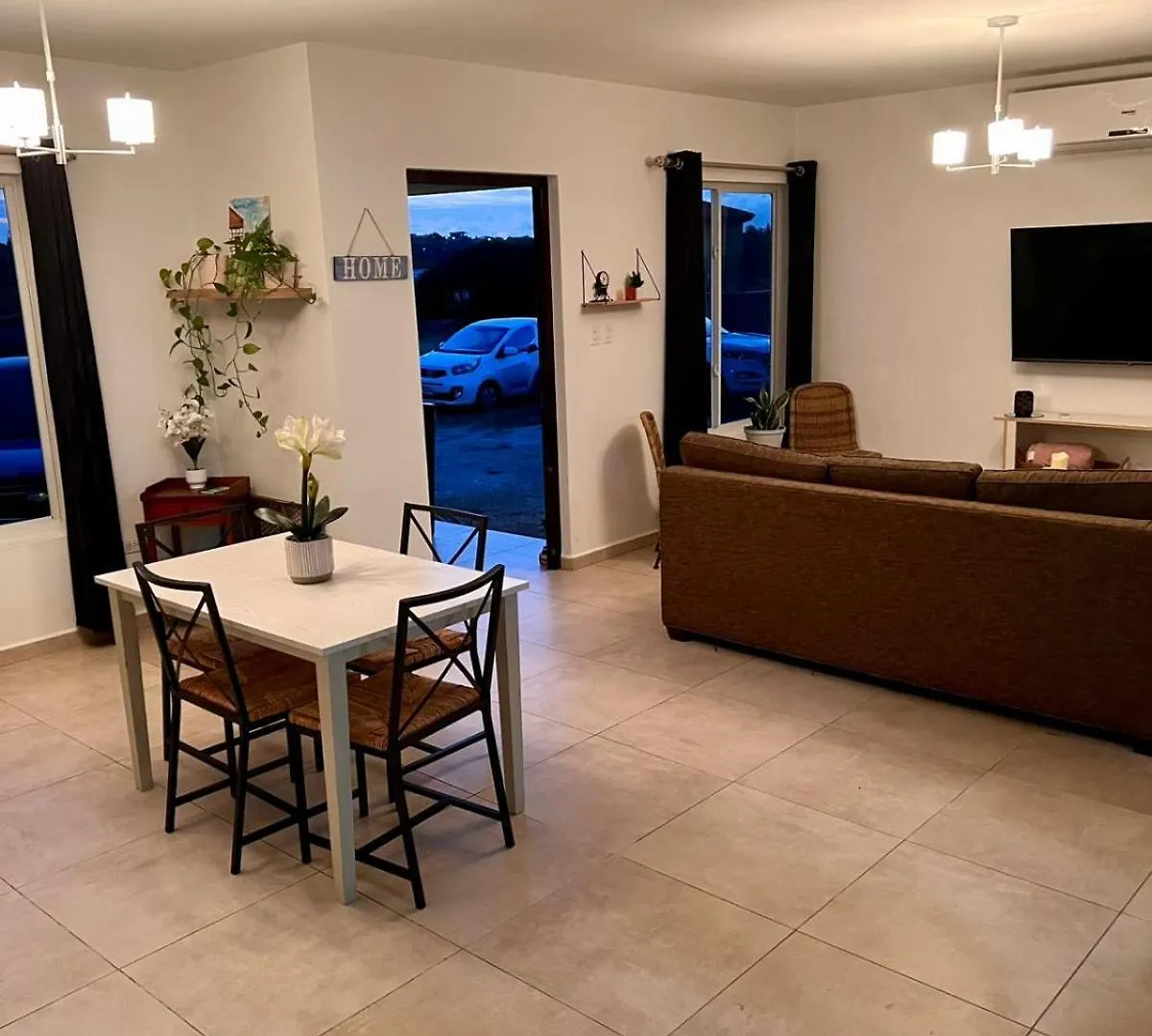Coba Lodo Family House Villa Santa Cruz Aruba